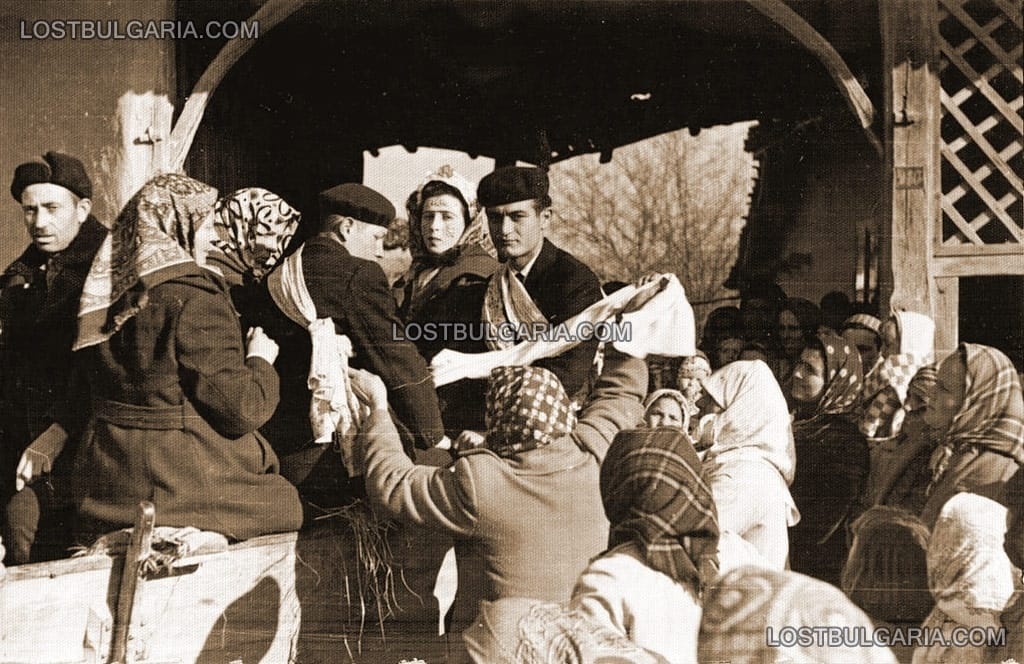 Сватба на български турци - каруцата с младоженците, Разградско, 50-те години на ХХ век