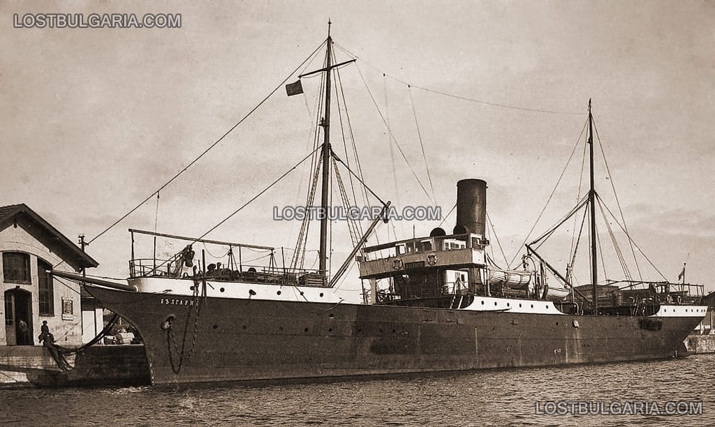 Параходът "България" на пристанище Варна, 1915г.