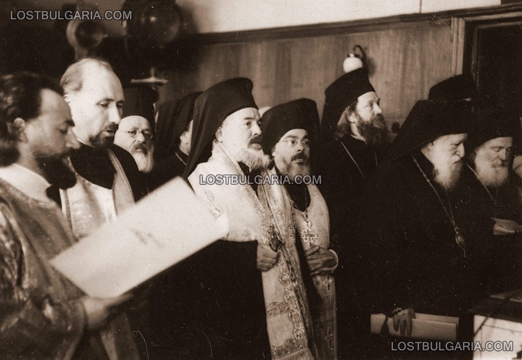 Възстановяване на българската Патриаршия, май 1953г. - преди избора на патриарх, Синодалната палата
