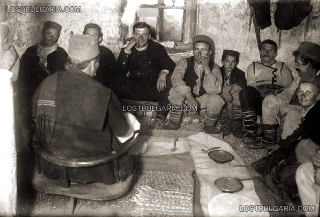 Кумуване, кумът и неговите приятели, село Волче (Македония), 30-те години на ХХ век
