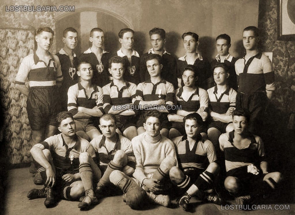 Футболен тим "Бенковски"-София, с резервите, 1925г.