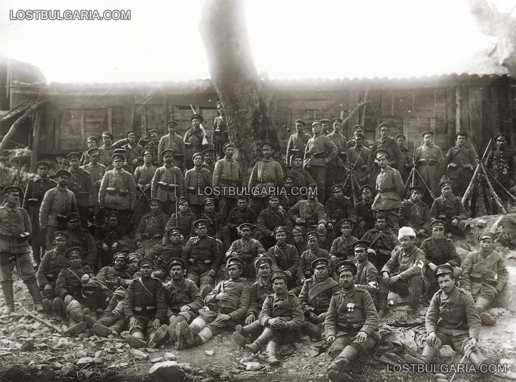 Войници в състава на 11-та пехотна македонска дивизия