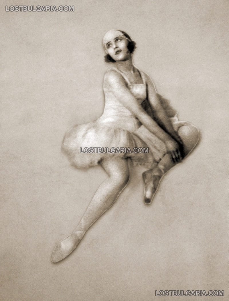 Балерината и педагог Анна Воробьова, руска емигрантка, един от основоположниците на балетното изкуство в България