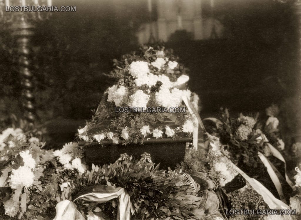 Берлин, ковчегът за погребението на бившия министър председател д-р Васил Радославов, 25 октомври 1929г.