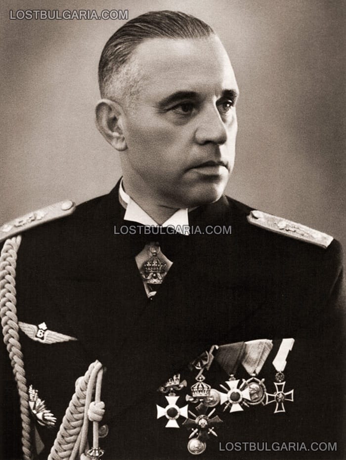 Генерал Димитър Айрянов, командир на Въздушни войски 1941 - 1944 г.