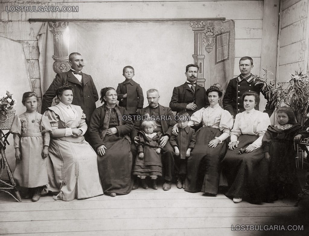 Семейство от Пазарджик, 20-те години на ХХ век
