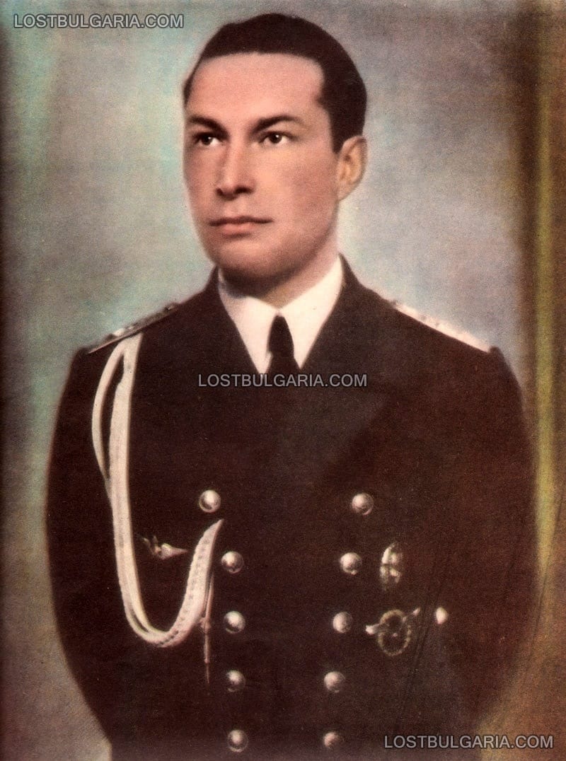 Капитан Димитър Списаревски, загинал във въздушен бой на 20 декември 1943 година, като сваля с въздушен таран американски четиримоторен бомбардировач