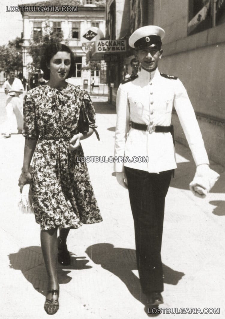 Варна, кадет от Военното училище и млада дама, месец юли 1939 г.