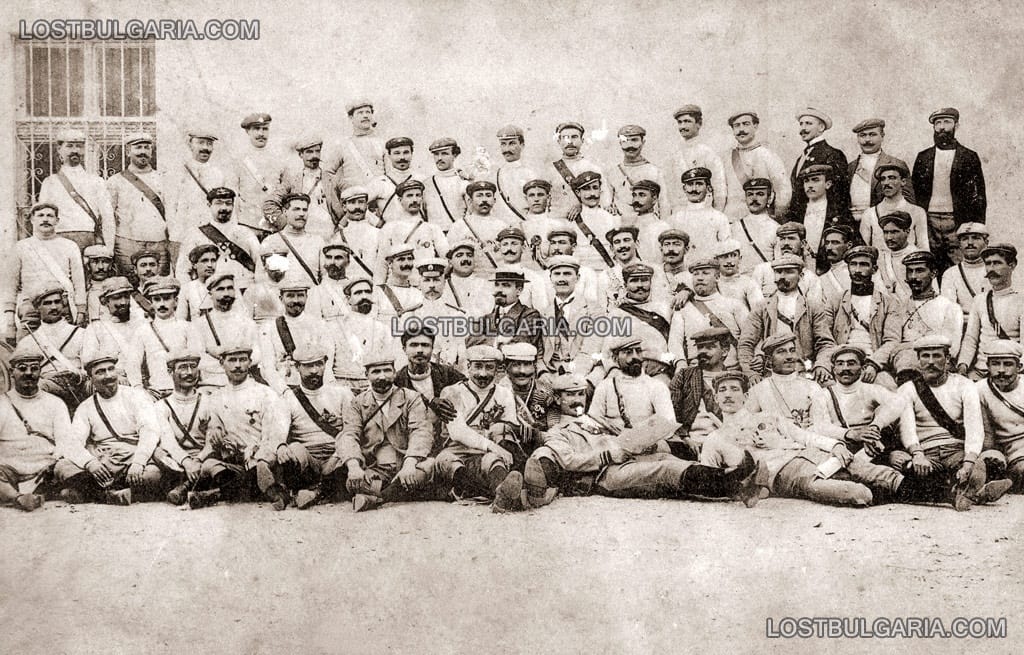 Делегатите на VI колоездачен конгрес в град Сливен, 28 юни 1911г.