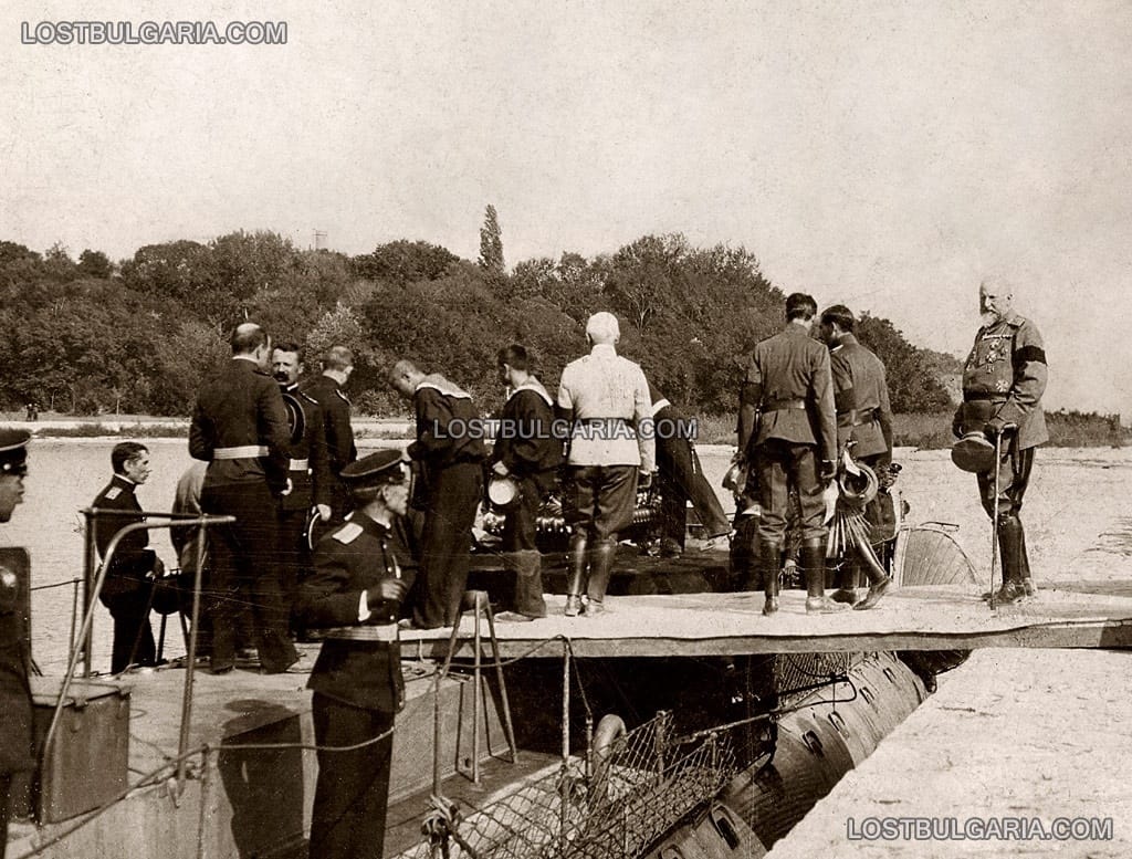 Транспортиране на тленните останки на Царица Елеонора на торпеден катер от Евксиноград до Варна, септември 1917 г.