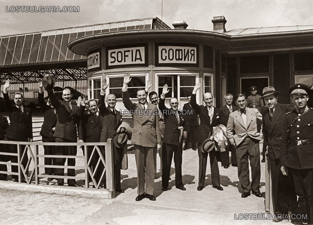 Изпращачи на летище Божурище, 1938г.