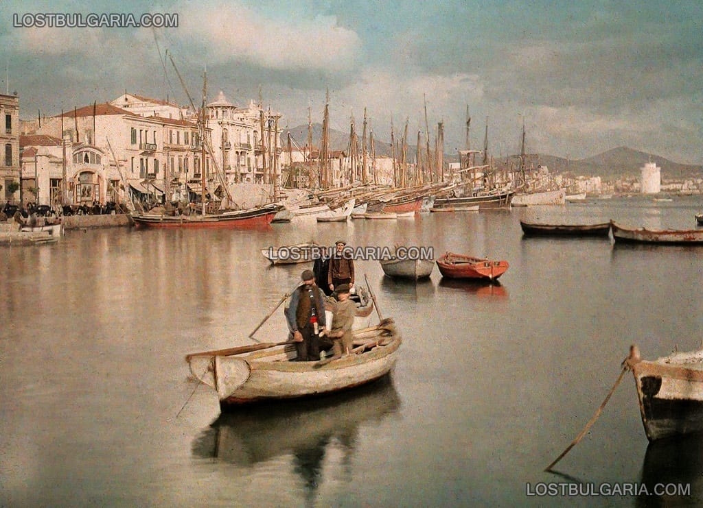 Солун, рибарски лодки на входа на пристанището, 1913 г.