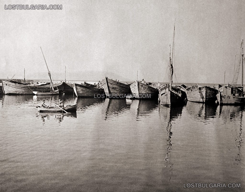 Рибарски лодки край Дедеагач, 40-те години на ХХ век