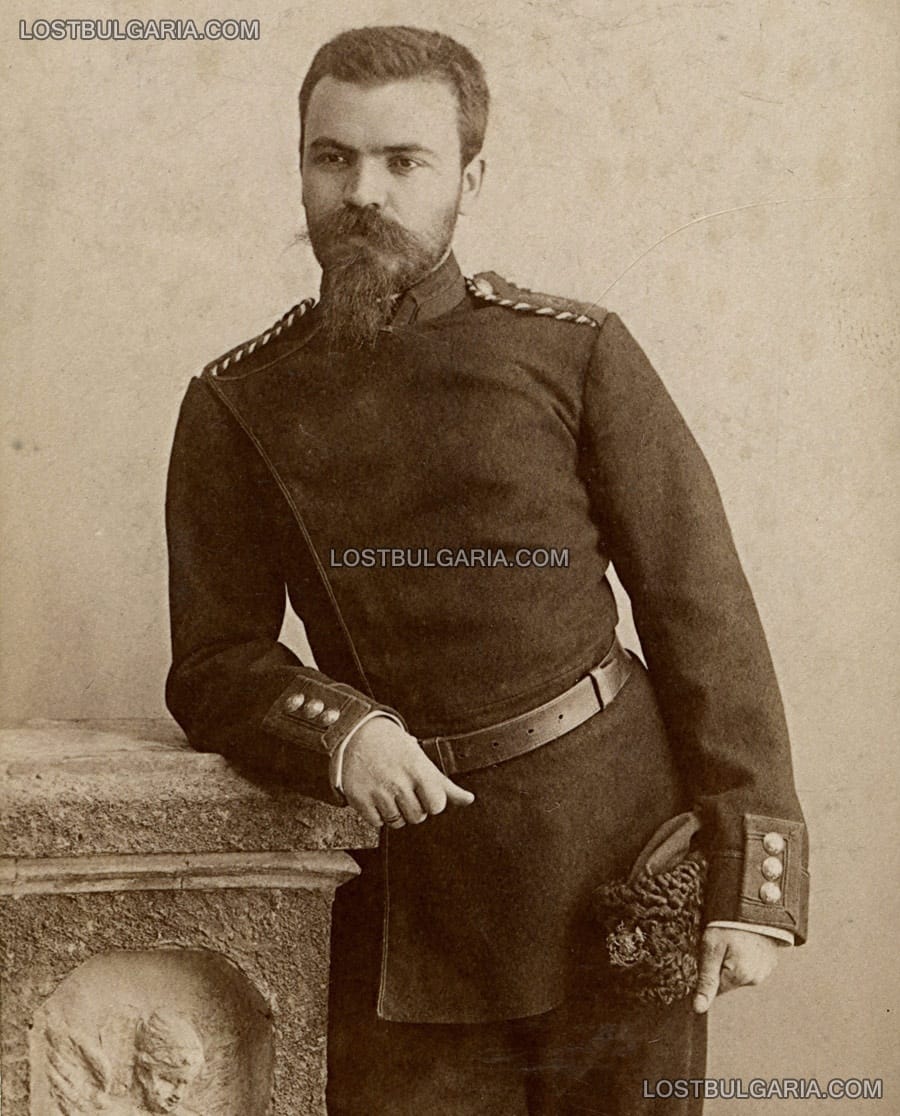 Портрет на унтерофицер, участник в Сръбско-българската война 1885-86г., с униформа от периода след 1890 г.