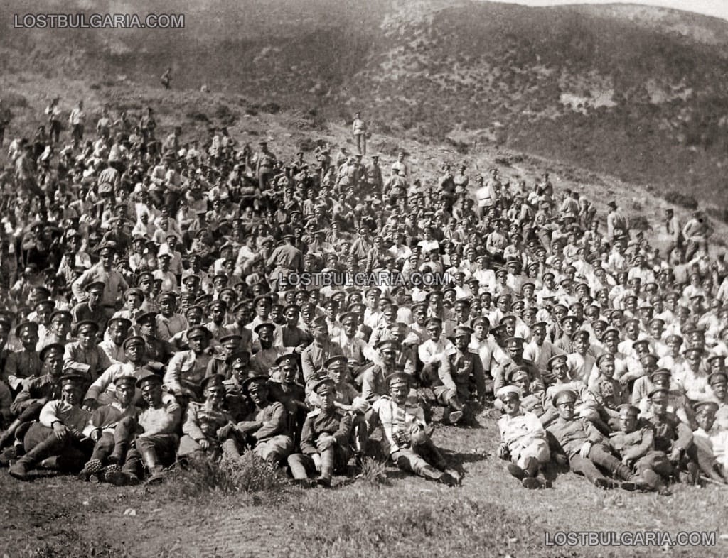 Полево занятие на Скопската школа за запасни офицери в планината Водно, 1916-1917г.