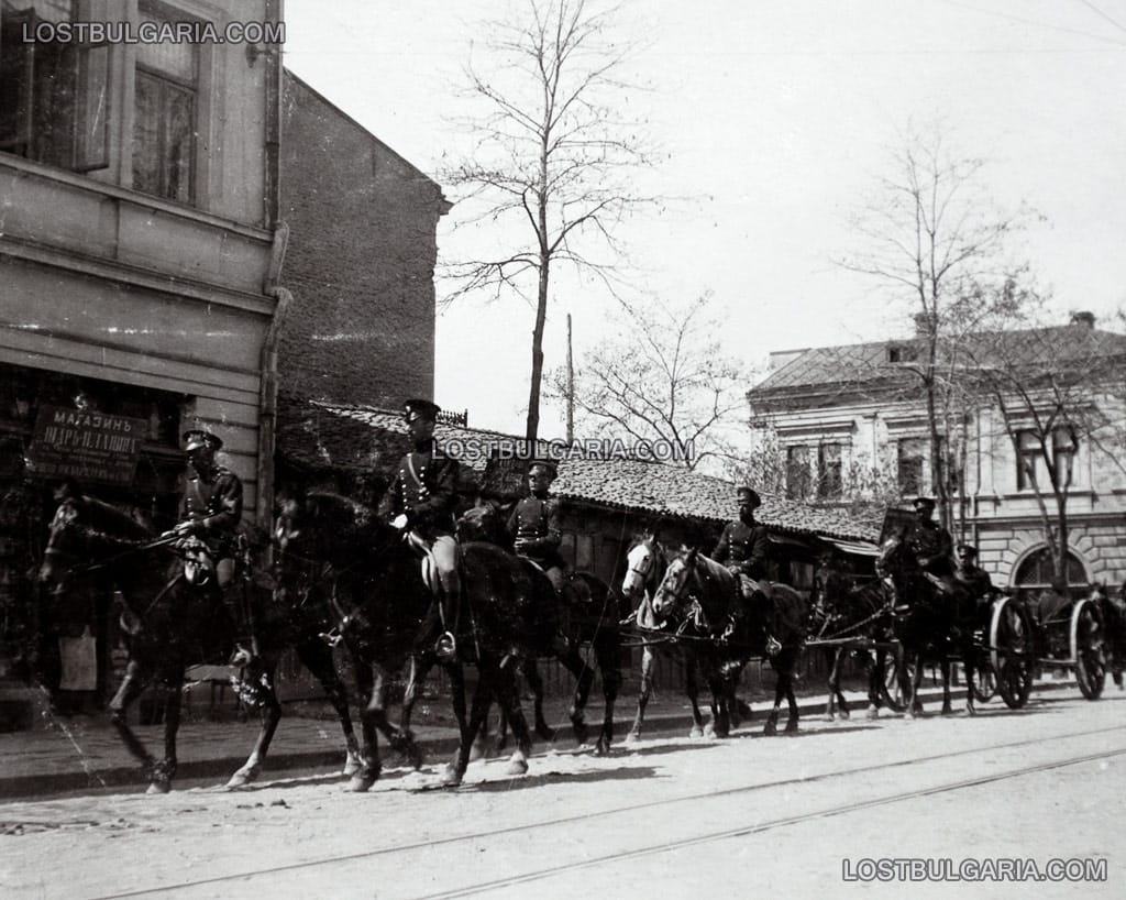 София, заминаване на войската към фронта след обявяването на Балканската война, 1912 г.