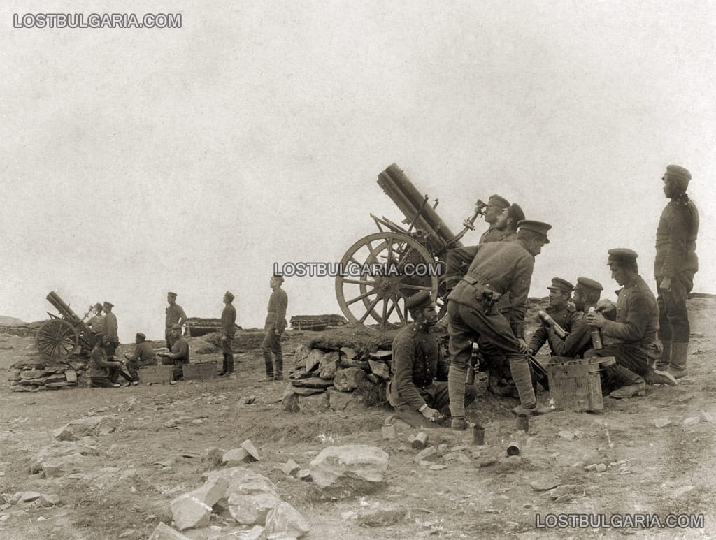 Позиции с оръдия, пригодени за стрелба по аероплани. Южния фронт, 1916 г.