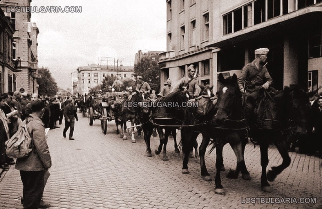 София, войската се завръща от фронта след 9 септември 1944г., бул. 