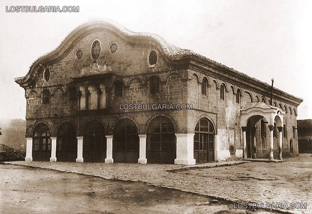 Търново, съборната църква "Св. Богородица", строена от Колю Фичето, разрушена по време на земетресението на 1 юни 1913 г., 1909 г.
