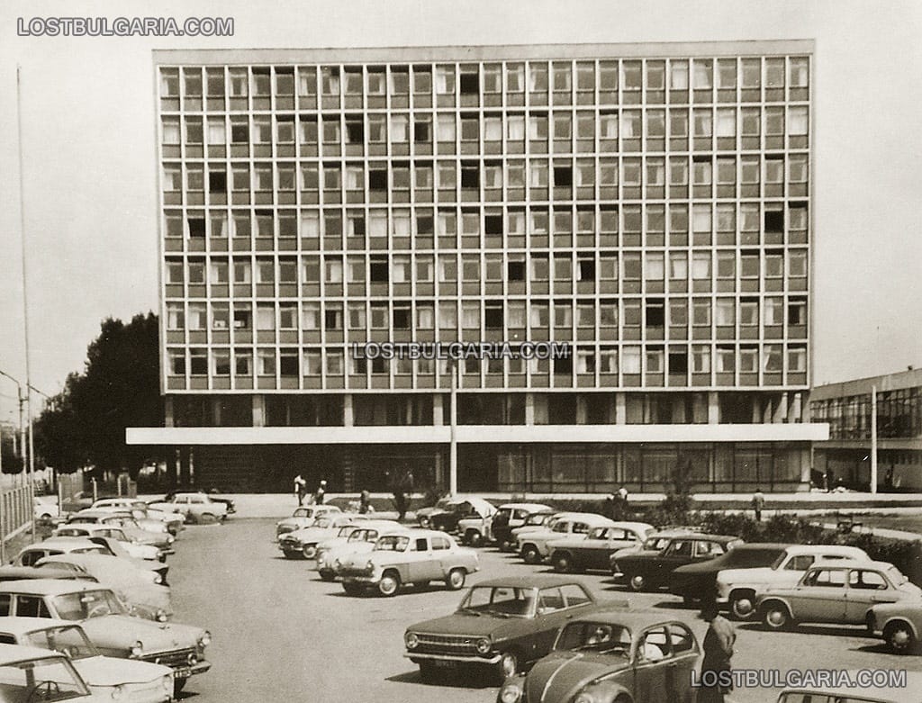 София, Научноизследователски институт по машиностроене и електроника, 60-те години на ХХ век