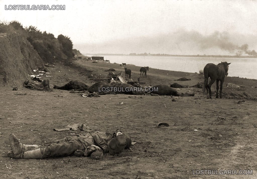 Убити румънски войници на брега на р.Дунав край Тутракан, 1916 г.
