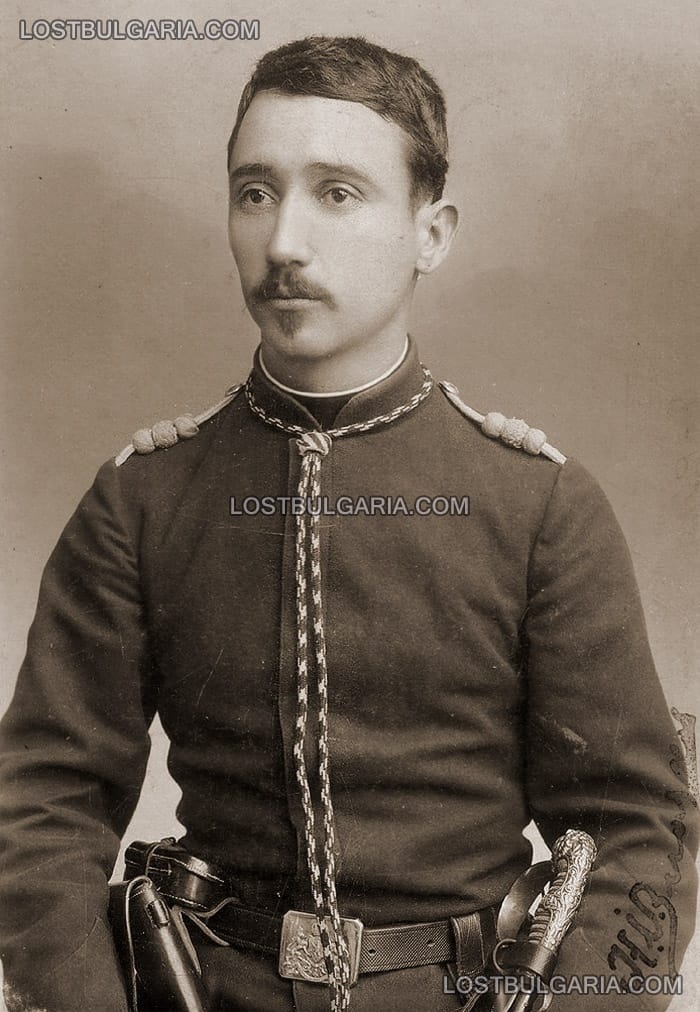 Унтерофицер от Лейбгвардейския на Негово Височество ескадрон в дежурна униформа, началото на ХХ век