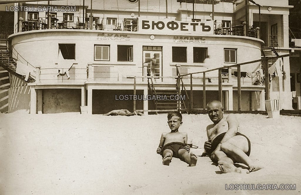 Варна, градският плаж със стария бюфет (по-късно казино), 20-те години на ХХ век