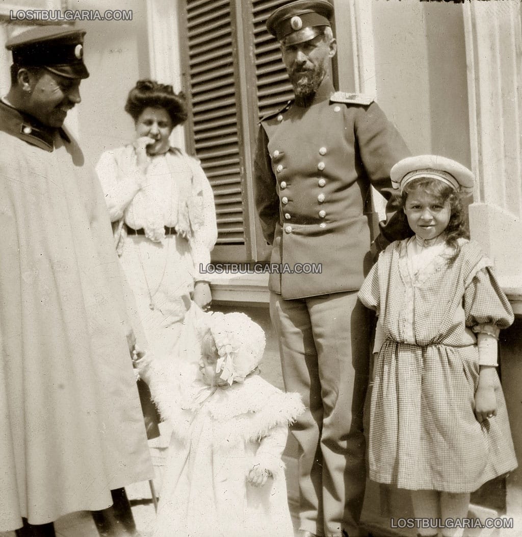 Български офицери със семействата си, 30-те години на ХХ век