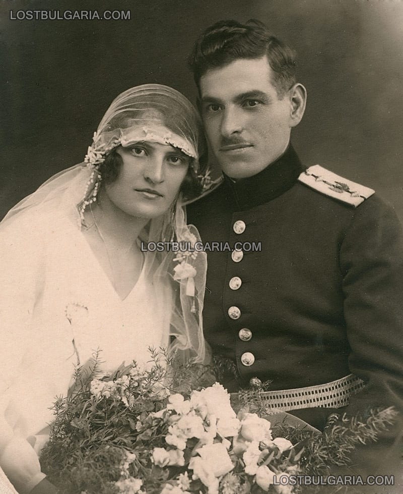 Младоженци, 20-те години на ХХ век