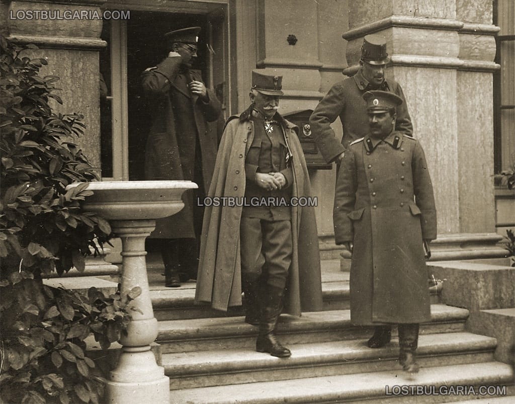 Среща на български и австро-унгарски офицери с фелдмаршал Конрад фон Хьотцендорф (Feldmarschall Conrad von Hötzendorf), Южни Алпи/Тирол, 1916/7 г.