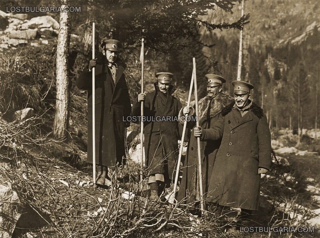 Българските офицери - алпийци