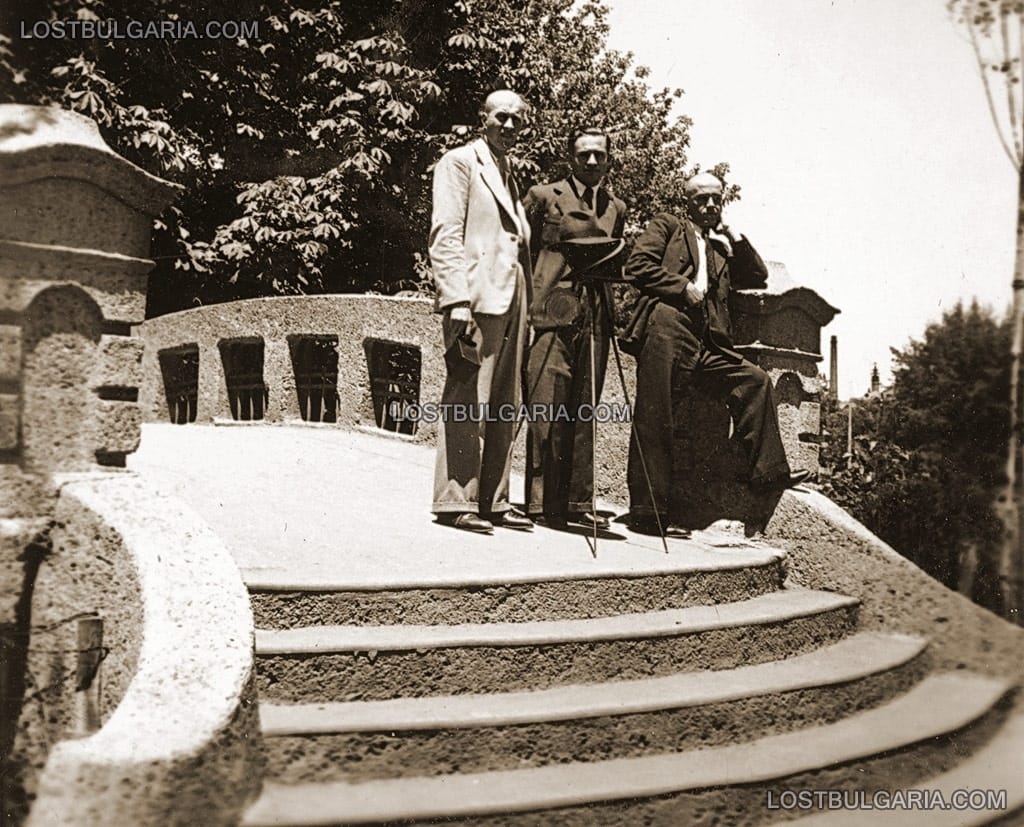 София, Борисовата градина, мостчето към острова на езерото Ариана, 1935г.