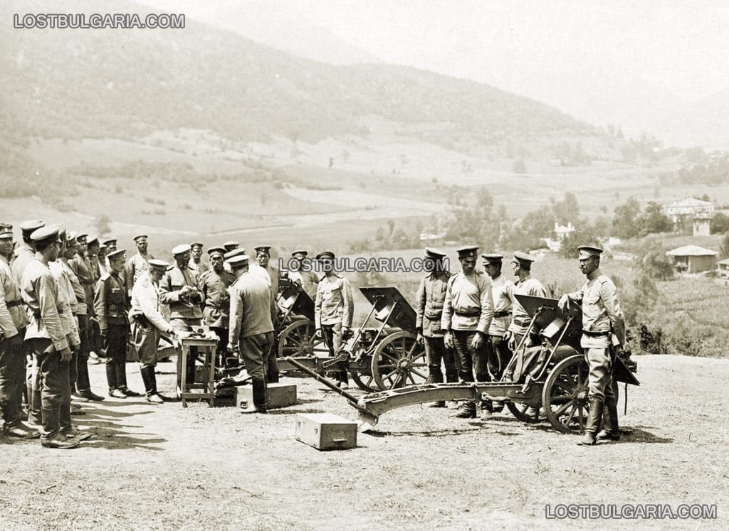 Бивак на части от 20-ти артилерийски полк край с. Смилян, въоръжени със 75-мм планински оръдия “Шкода”, 13 юли 1916 г.