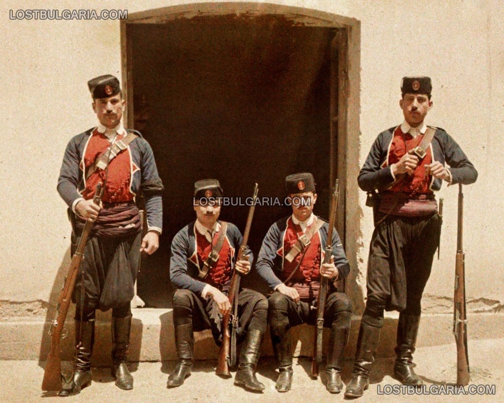 Критски жандармеристи в Солун след изтеглянето на българската армия от града през Междусъюзническата война, 1913 г.