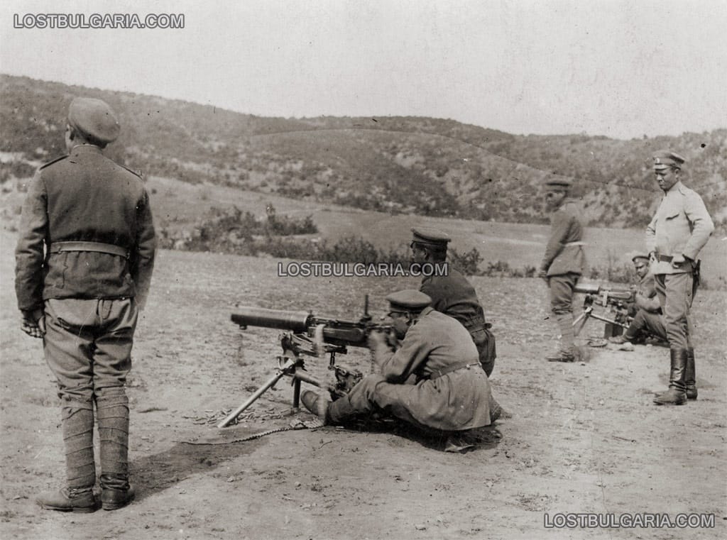 Учебна стрелба с картечници, Южния фронт, 1917 г.