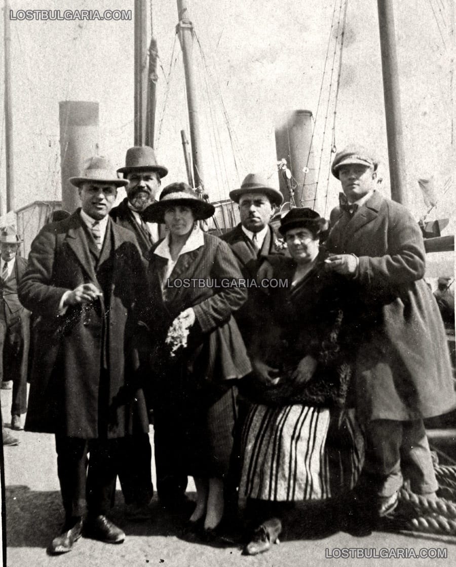Група изпращачи на пристанище Варна, 1923 г.