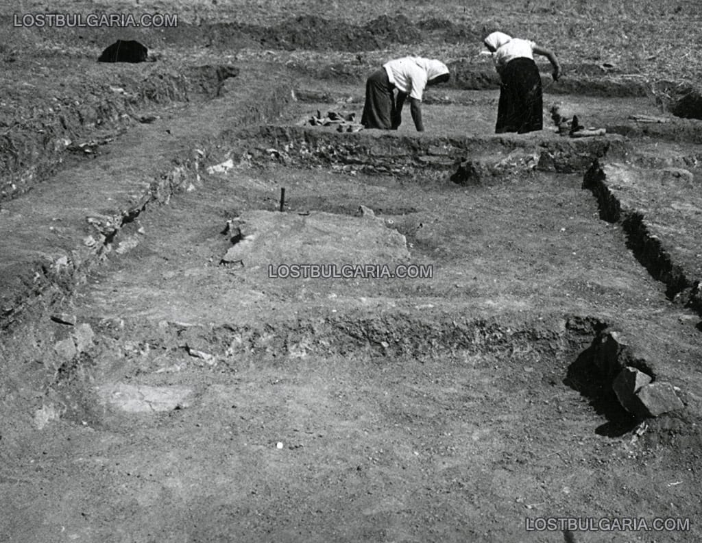 Разкопки в близост до Нови пазар, 1955 г.