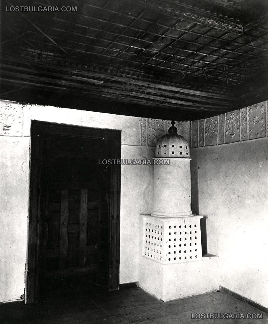 Стая в къща в село Арбанаси, Търновско, началото на ХХ век