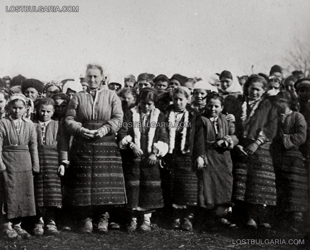 Деца от село Горно Абланово (Яли Абланово), Русенско, 1878 г.