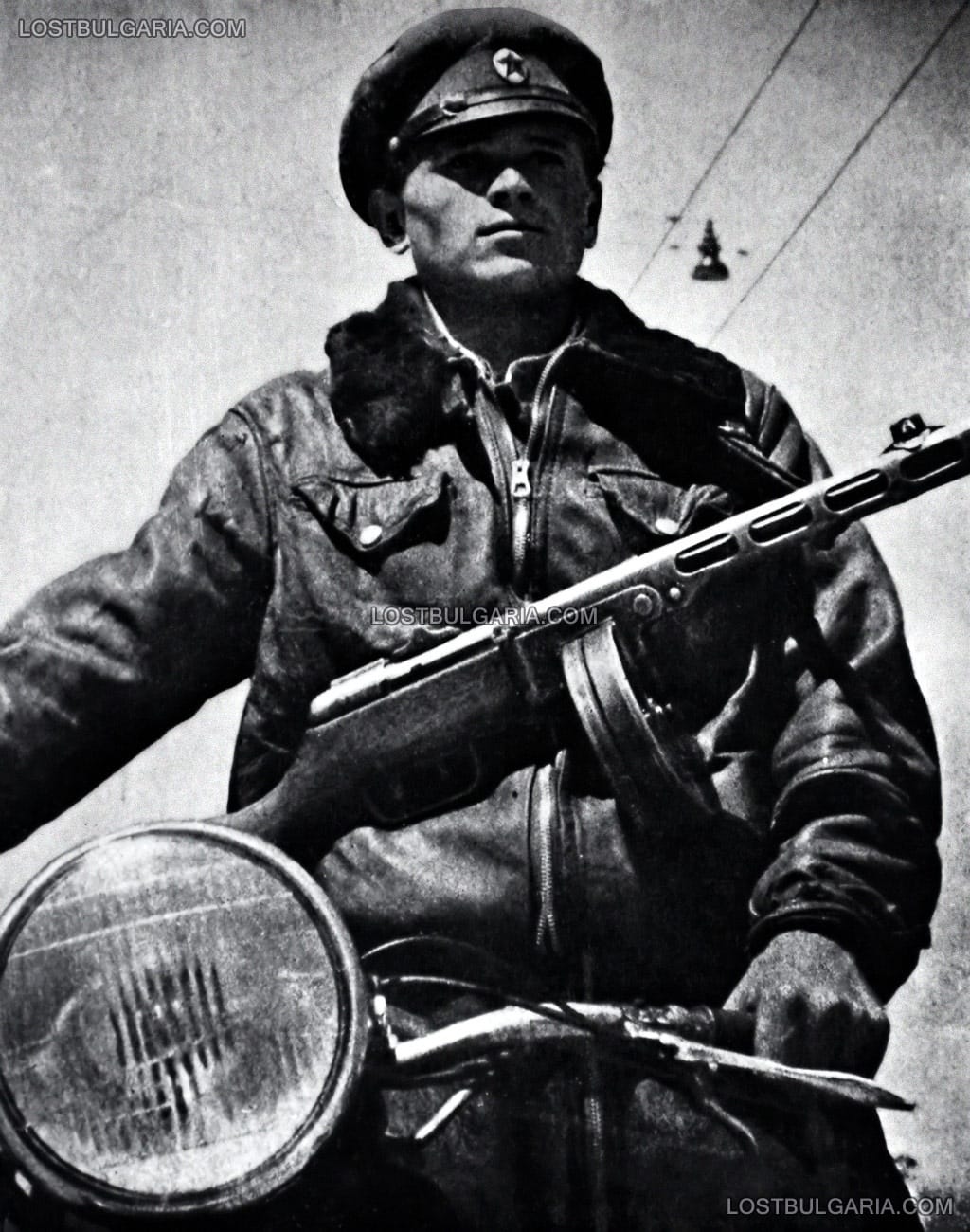 Моторизиран милиционер с автомат "Шпагин", 50-те години на ХХ век
