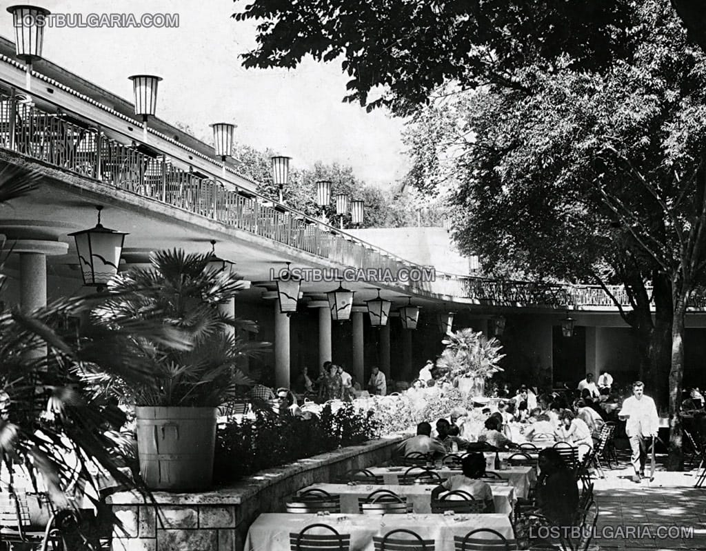 Варна, Морското казино, 60-те години на ХХ век