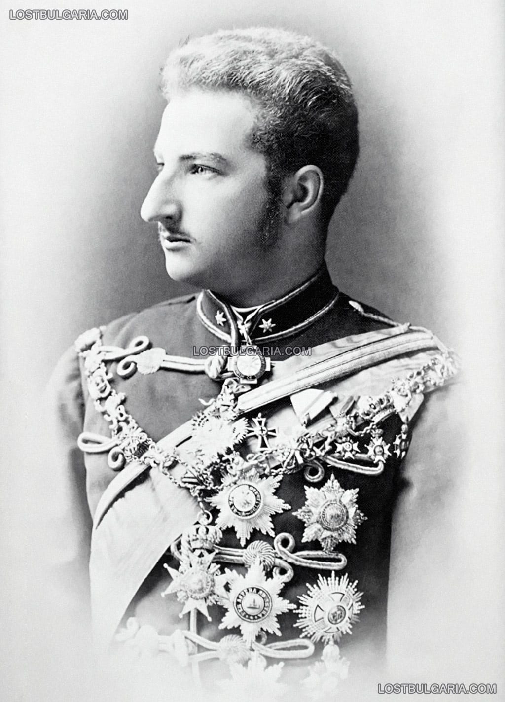 Официален портрет на принц Фердинанд Сакс Кобург-Гота, заснет за коронацията на руския император Александър III, Москва, [27 май] 1883 г.
