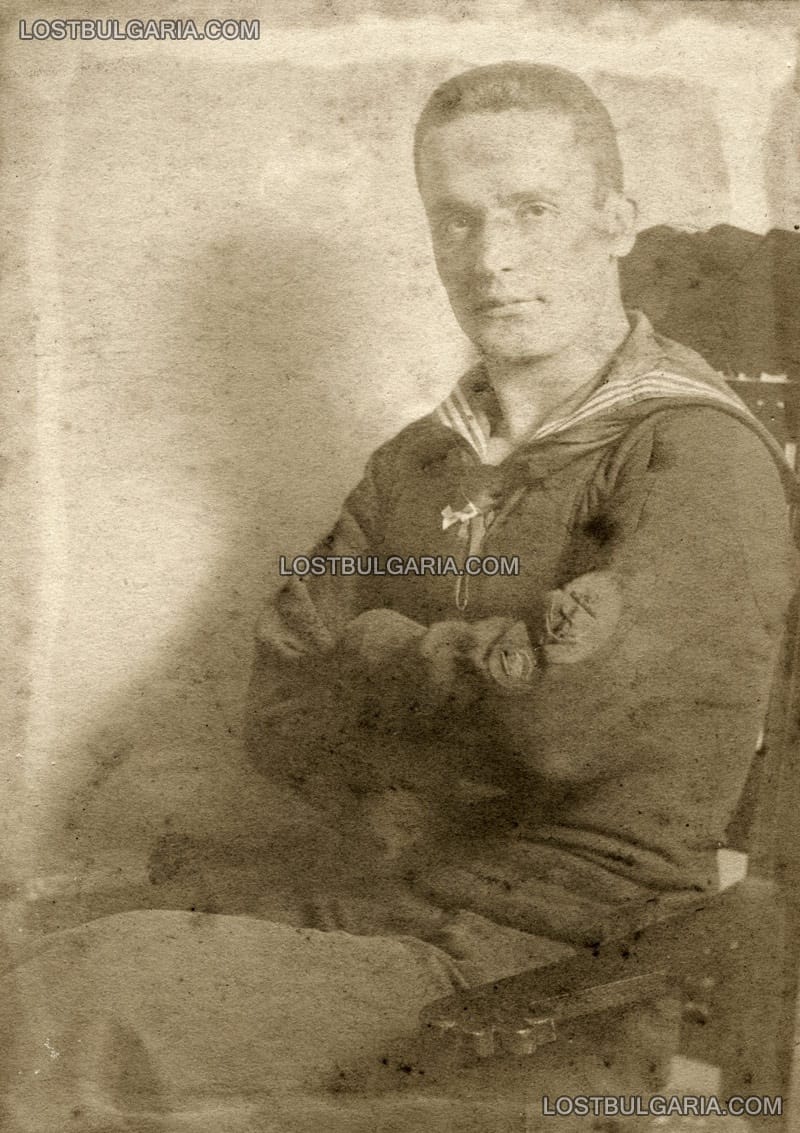 Мичман II ранг Димитър Светогорски, изпратен на обучение в германския флот, гр. Кил, Германия, март 1917 г.