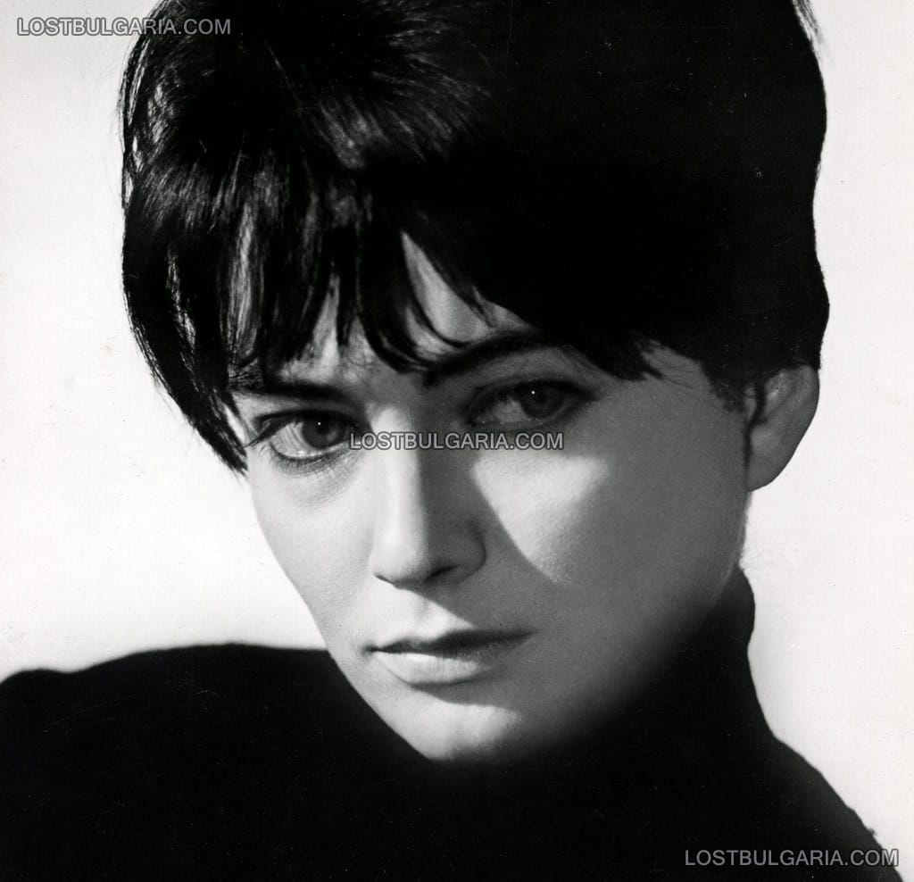 Невена Коканова (1938-2000), актриса, фотография от края на 60-те години на ХХ век