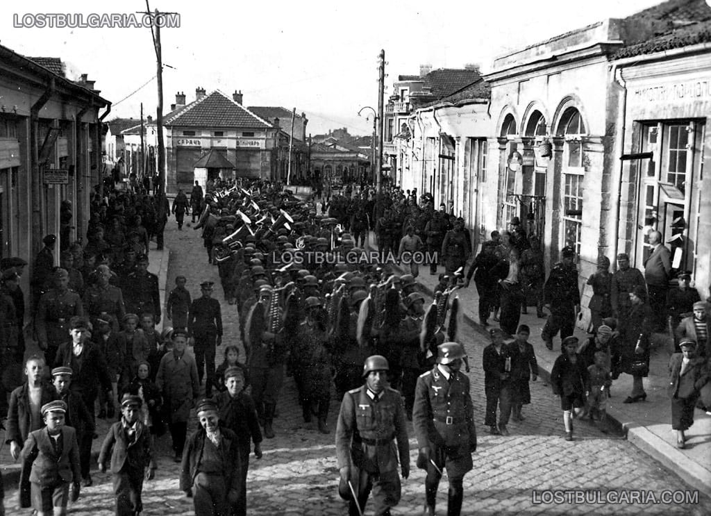 Преминаването на части на Вермахта през Карнобат, март 1941 г.