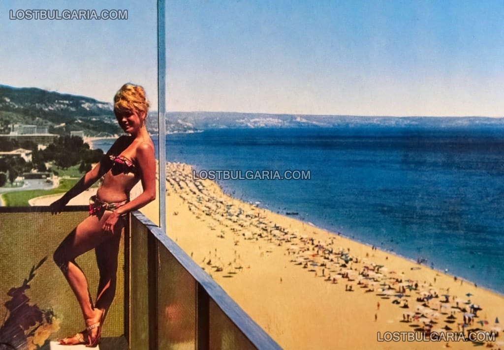 Плажът на Златни пясъци, гледан от хотелската тераса, 60-те години на ХХ век
