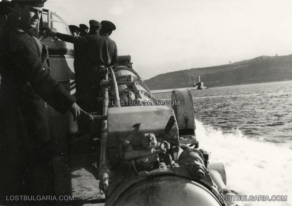 Дясна торпедна тръба на катер тип Бритиш Пауър Боут от българския флот, 1943-44 г.