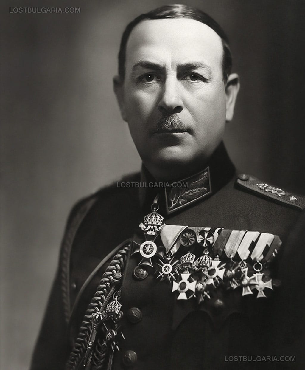Генерал-лейтенант Никола Марков Тотев (1888-1974), инспектор на пехотата, София около 1940 г.