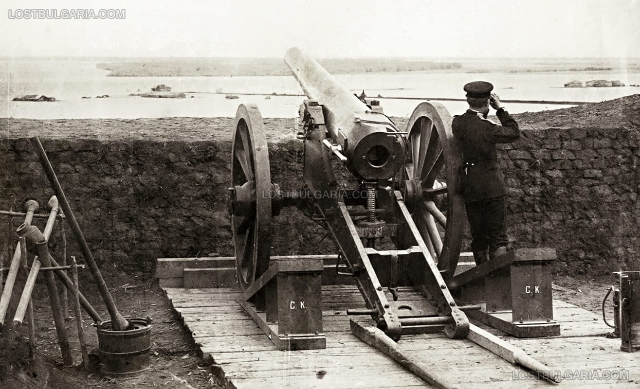 Укрепените позиции на руската батарея на румънския бряг на река Дунав край Корабия, 1877 г.