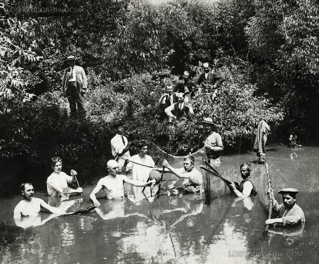 На излет за риболов с мрежи, 20-те години на ХХ век